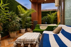 Private Sundeck Jacuzzi with Outdoor Lounge 1BHK, Gurgaon