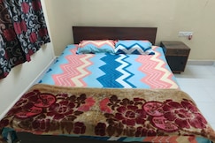 Cozy Castle, Lucknow