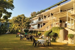 The Pine Oak Resort, Bhimtal