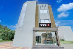 Hotel O Aurika Retreat, Indore