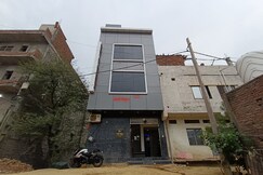 Hotel Shriji Nikunj, Vrindavan