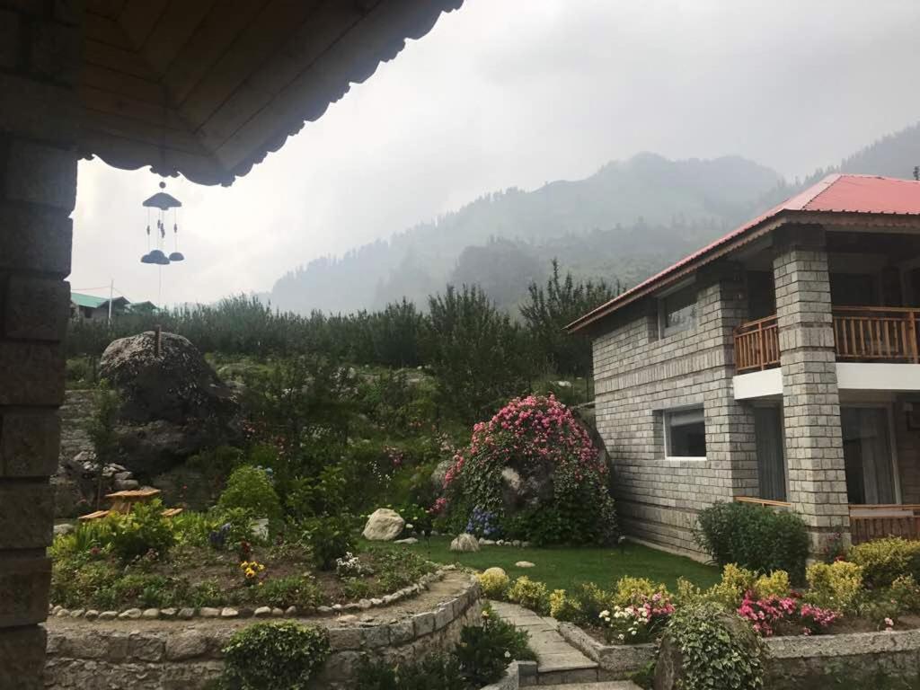 Amrit Manali - Tap to explore photos