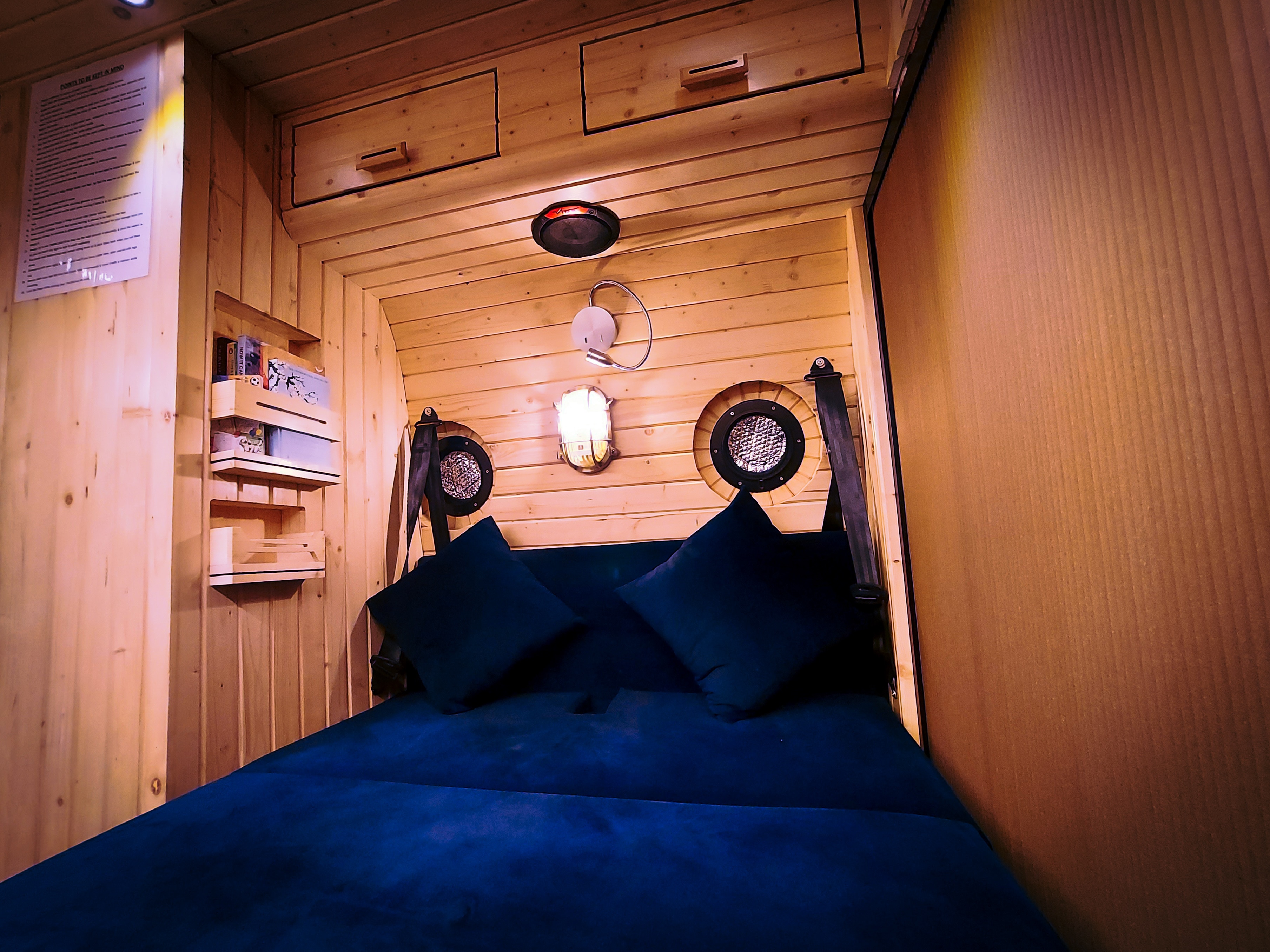 Yodo Campers - Campervan in India sleeps 6 pax. - Tap to explore photos