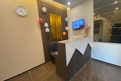 Hotel Amazing, Mumbai