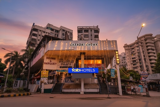 FabHotel Prime Welcome Palace - Inside Chandni Chowk Complex