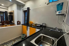 Serene Villa Charming 2BHK Villa with Roof Swing Cozy Balcony, Pondicherry