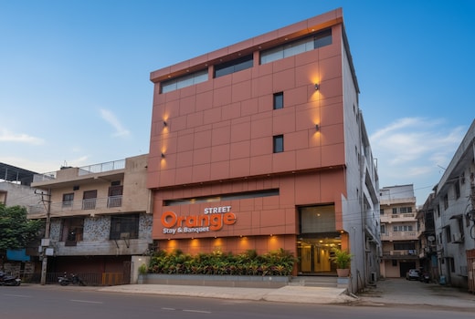 FabHotel Prime Oasis Orange