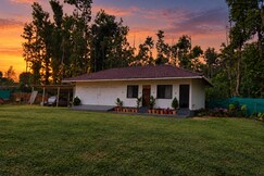 Dinnekere Homestay - Private Stay, One group only, Home Food, Estate., Chikmagalur