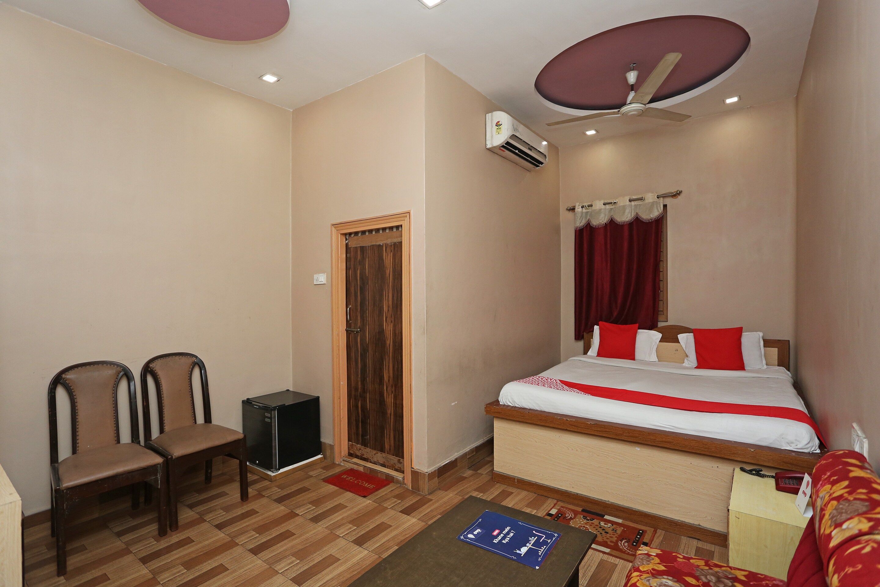 Hotel O Marina Near Cit Road Ladies Park, Park Circus - Tap to explore photos