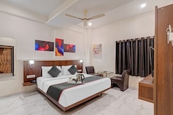 Super Townhouse Hotel O Benchmark, Indore