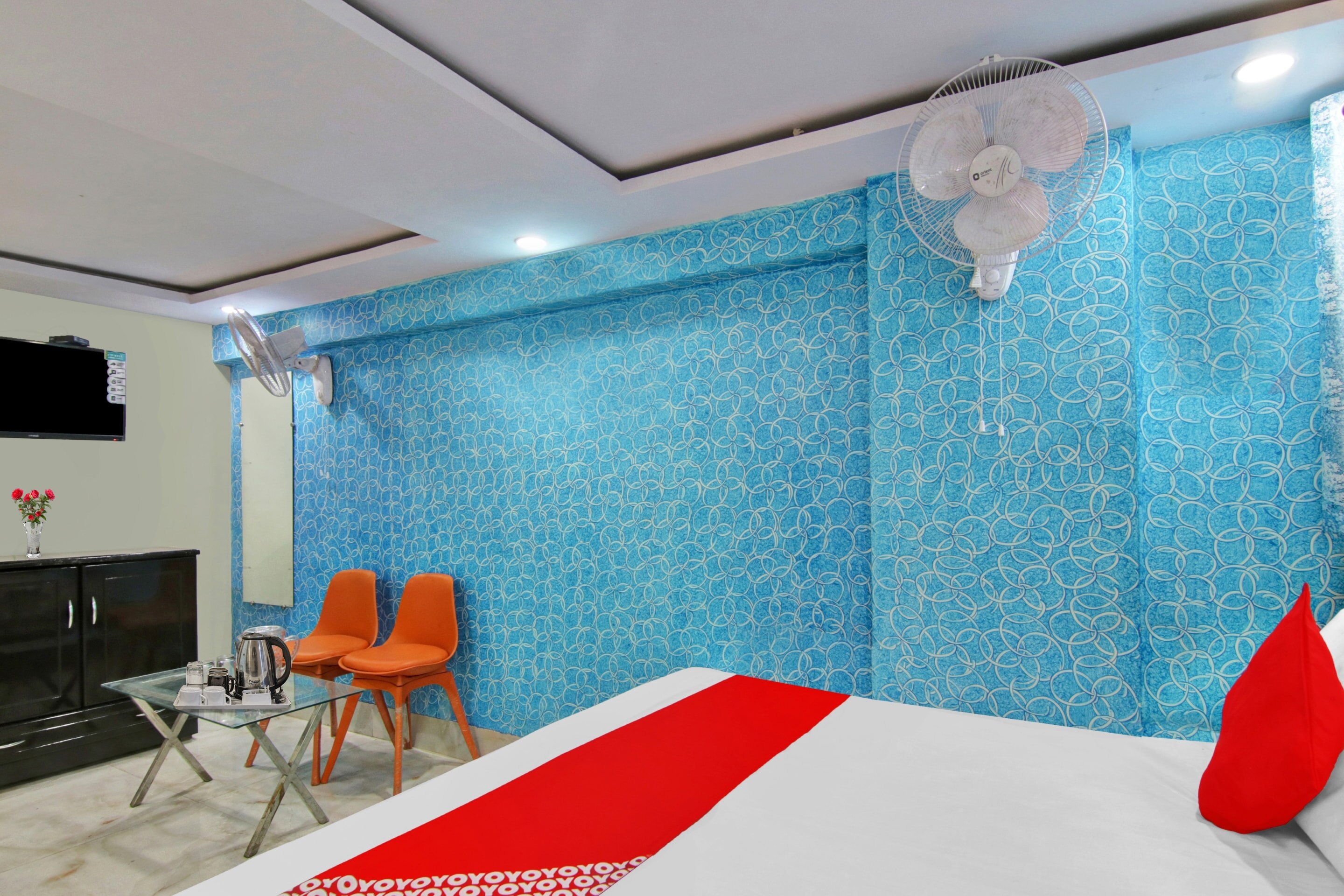 Hotel Ram Palace @ Karol Bagh - Tap to explore photos
