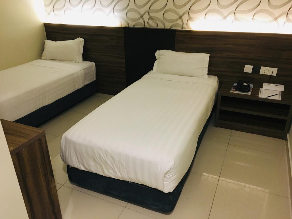 Izumi Hotel Bukit Bintang - Tap to explore photos