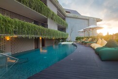 Beachwalk Residence, بالي