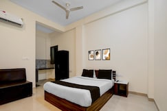 HOTEL O ROYAL DREAM, Indore