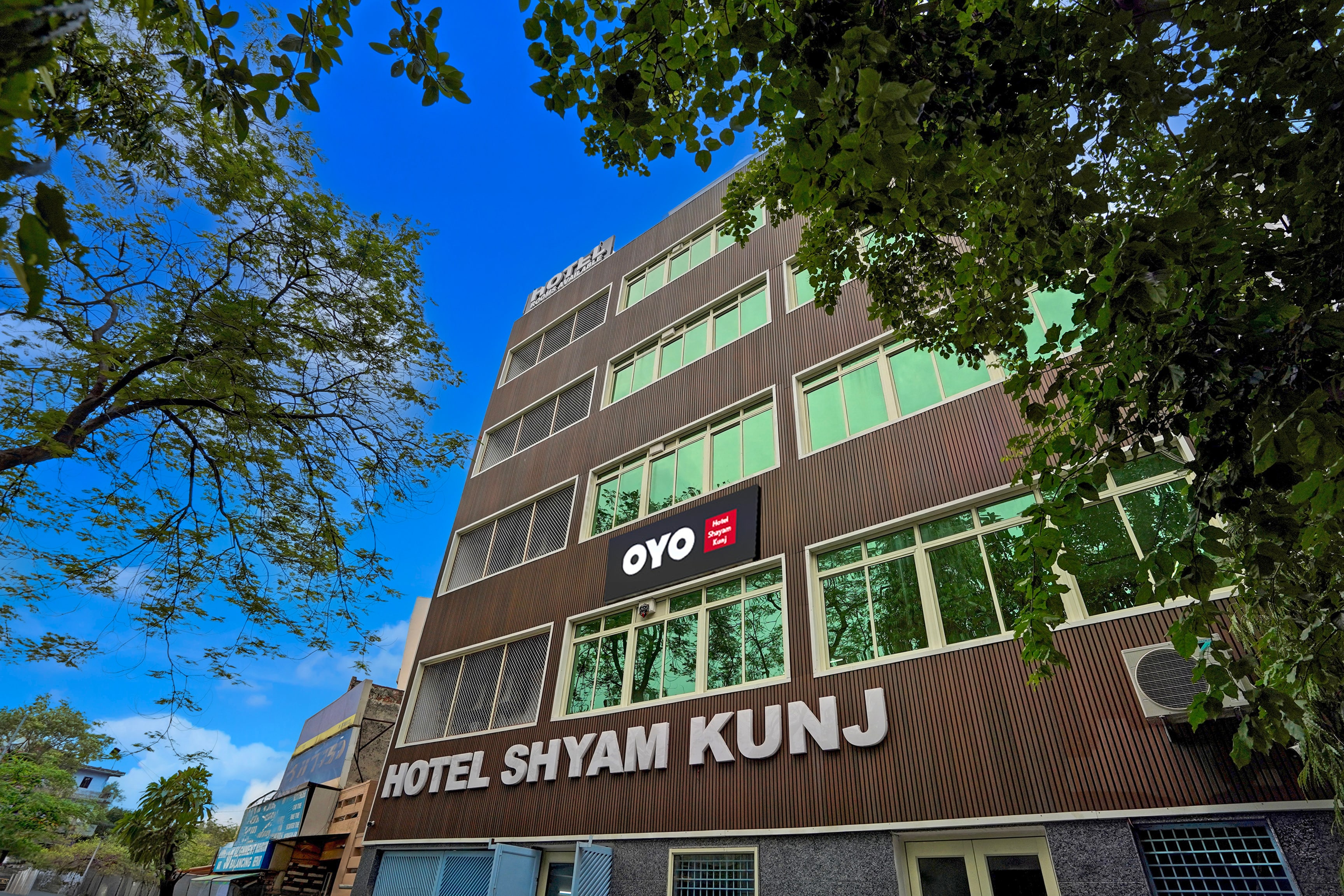 Hotel O Shyam Kunj - Tap to explore photos