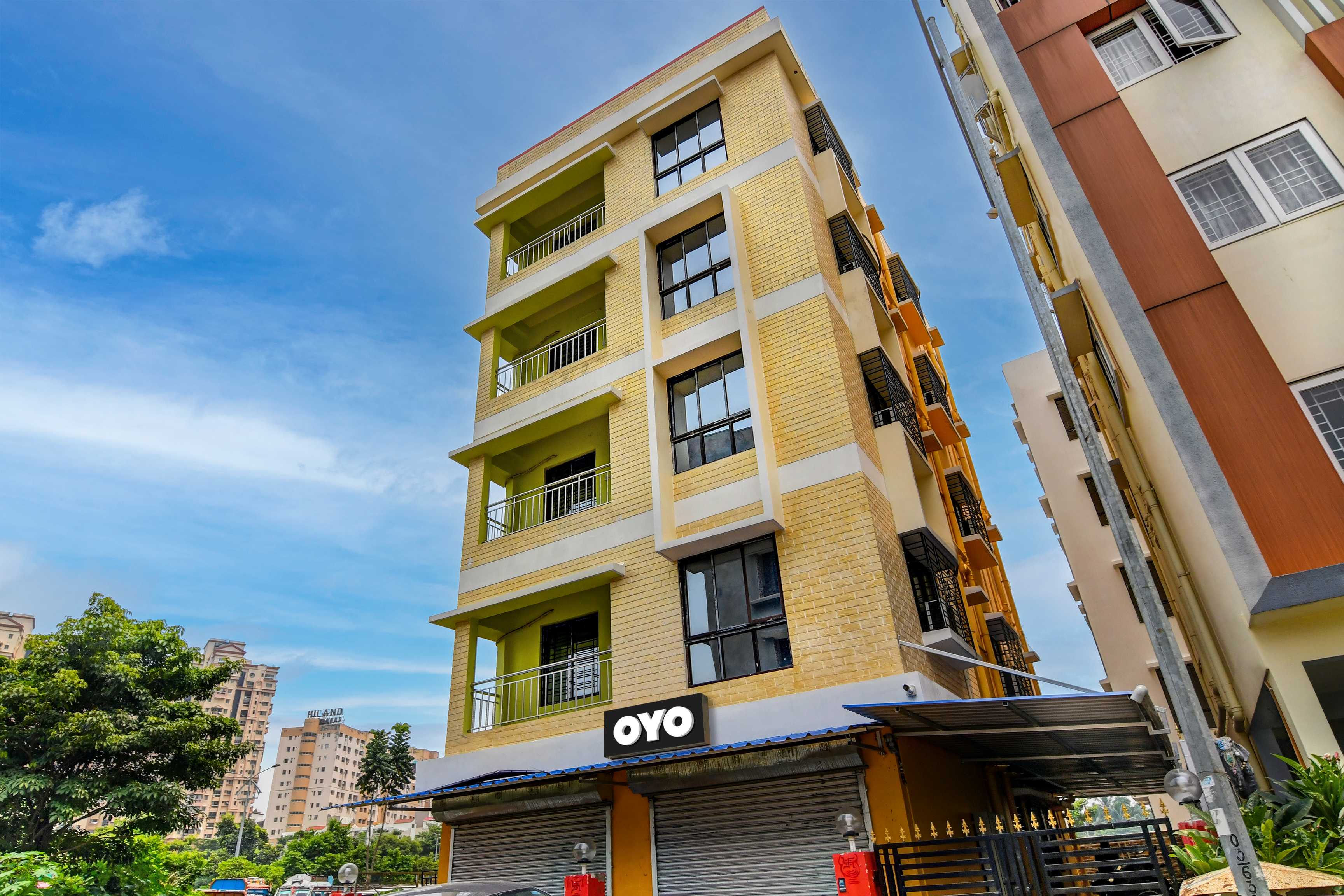 Hotel O Shree - Tap to explore photos