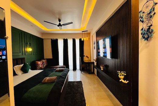 Condo Hayaat Stay Omaxe Hazratganj (Ekana Stadium)