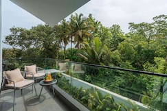 The Opulence@ Sommerhaus villa | Luxe 3Bhk with Pool & Patio, Goa