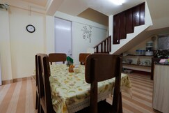 Bi & Ti Bed & Breakfast, Shillong