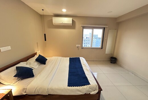 COZY 1BHK Penthouse