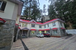 Pinecrest Retreat, Shimla