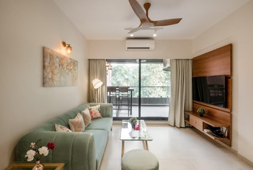 NistulaLuxury Apartment with Pool in Assagao