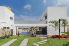 Bloom Haven Pool Villa 1h HSR Blr, Hosur
