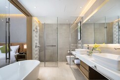 Holiday Inn Shaoguan Downtown, Guilin