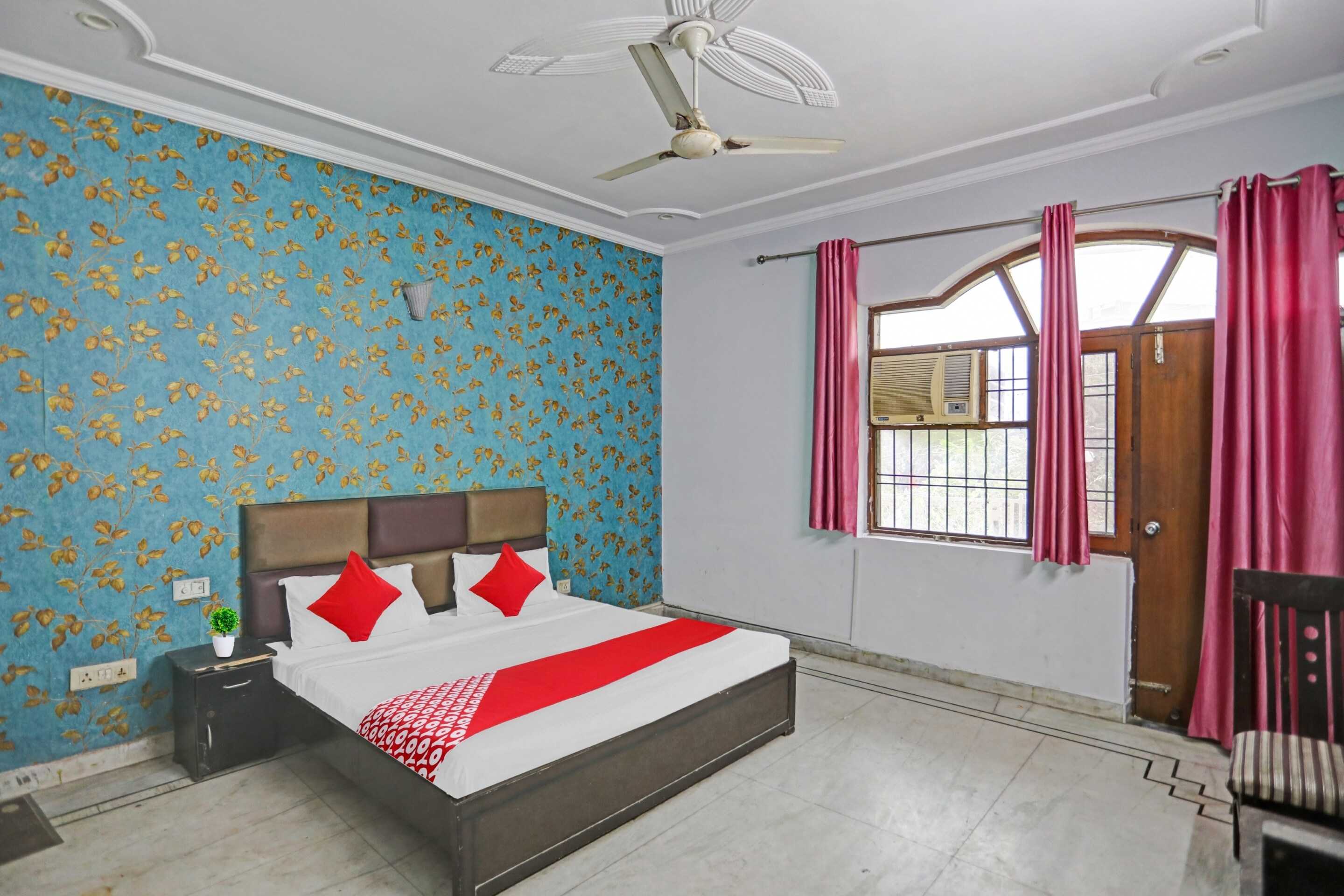 Hotel O Mannat stay - Tap to explore photos