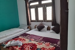 Hotel Madhuban, Ukhimath