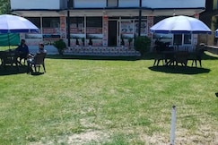 The Sunset Lodge