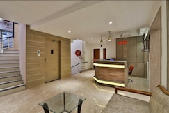 Motel Sanvaria Regency, Anand