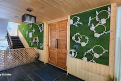 La Cedar Villa by Staycation, Manali