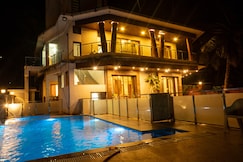 Coral Bay Villa : 4 Bedroom Hall A, Alibaug