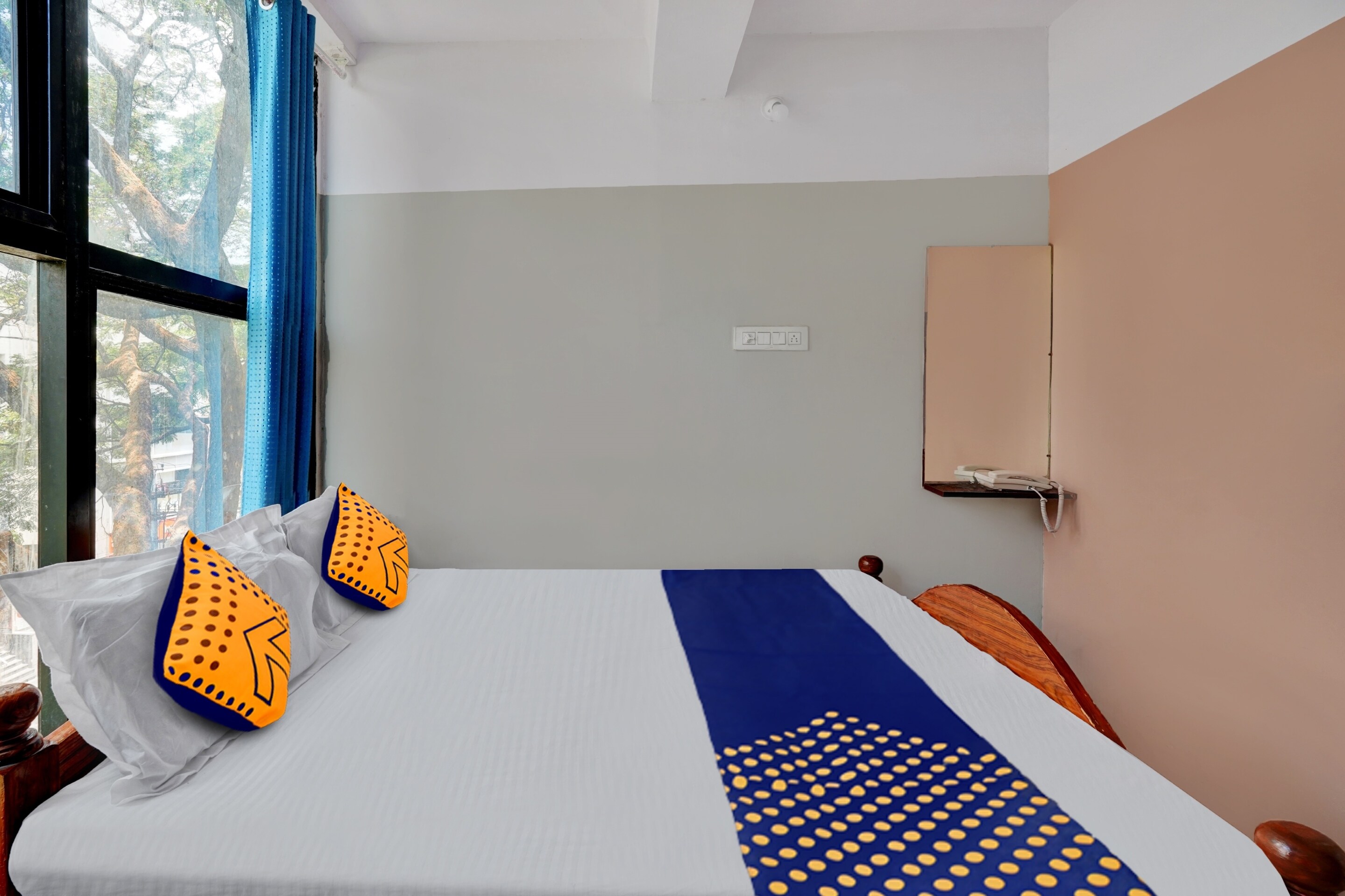 SPOT ON Canton Lodging And Boarding - Tap to explore photos