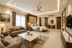 Hotel Oxmo Delhi Airport, Delhi