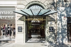 Vincci Mae, بارسيلونا