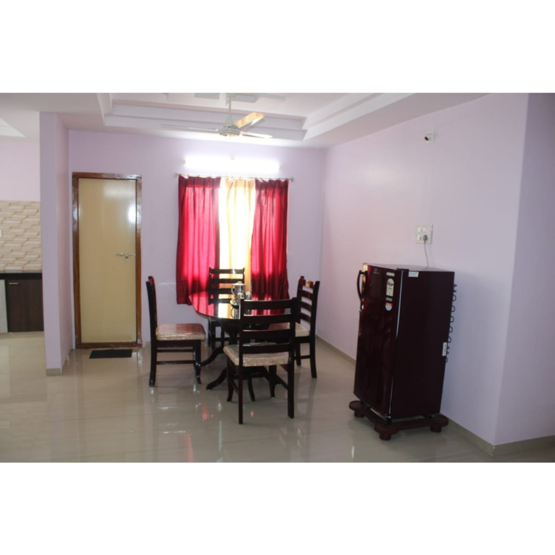 Aruna Palace Service Apartments - Tap to explore photos