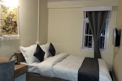 Cozy Cubicles 400M from MG Marg, Gangtok