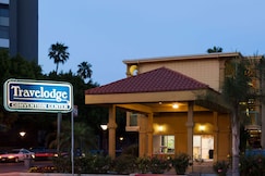 Travelodge by Wyndham Long Beach Convention Center, Tecate
