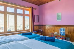 Black Top Border Homestay, Pangong