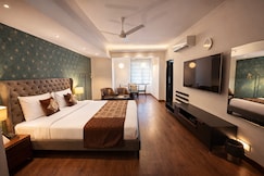 The Solace Hotel - Nehru Place, Delhi