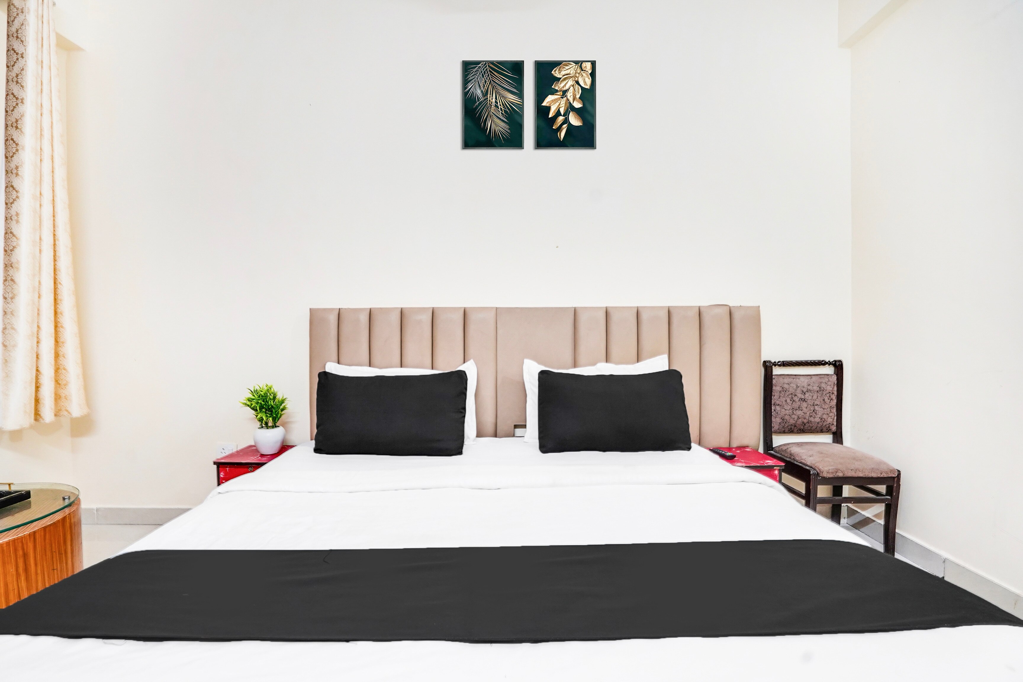 Hotel O YATRA INN - Tap to explore photos