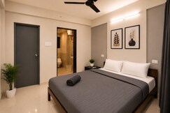 Z Express Grand Avenue, Pune