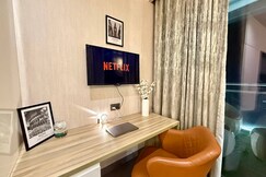 The Cosmo  CitySkyline View Netflix, Noida