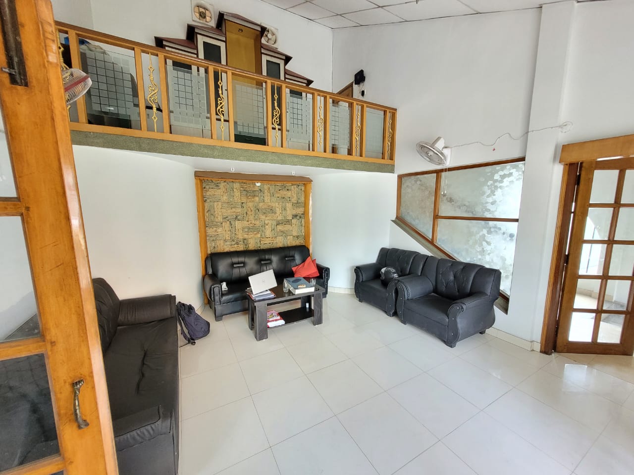 Ashiyana Homestay - Tap to explore photos