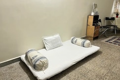 Large & Private Studio Homestay by Bollywood celeb, Nagpur