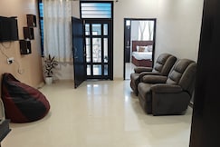 Staysta The Home Stay, Mandalgarh