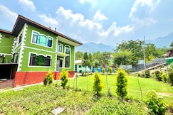Ussam Home Stay, Srinagar