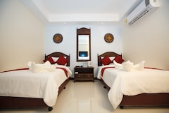 Chang Siam Inn, Bangkok